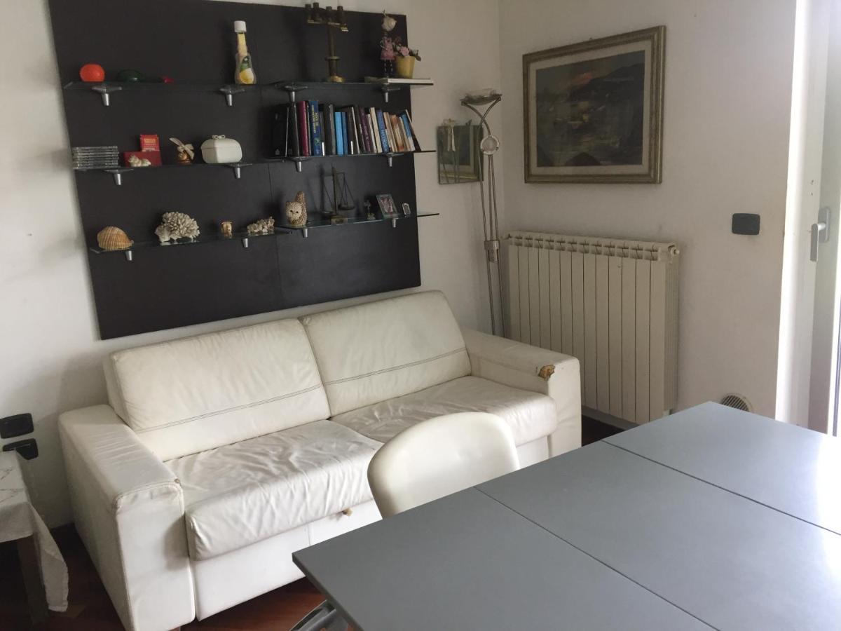 Casa Delle Sorprese Lägenhet Pescara Exteriör bild